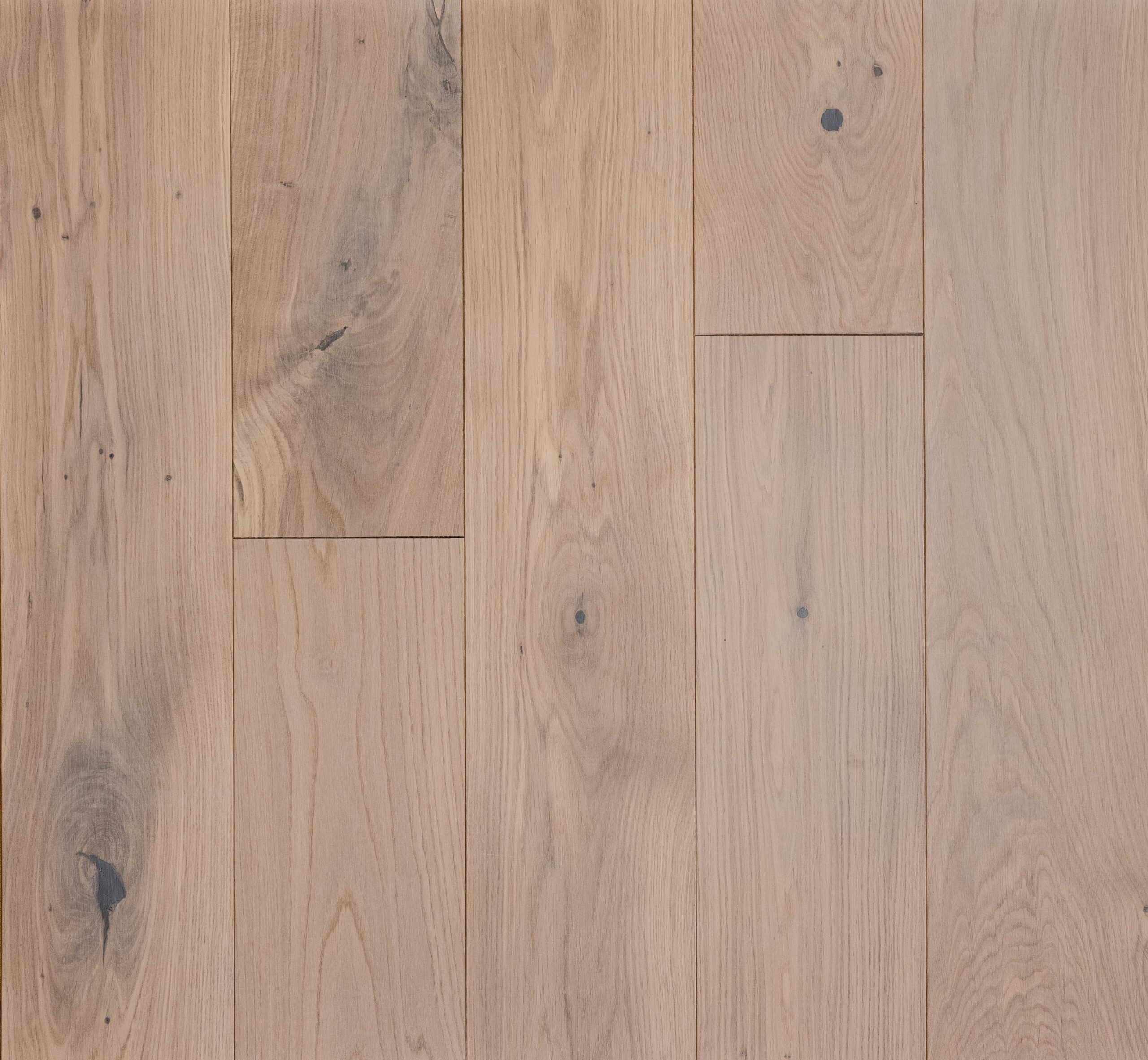 White Oak 7 1/2″ Flooring – Sandstone