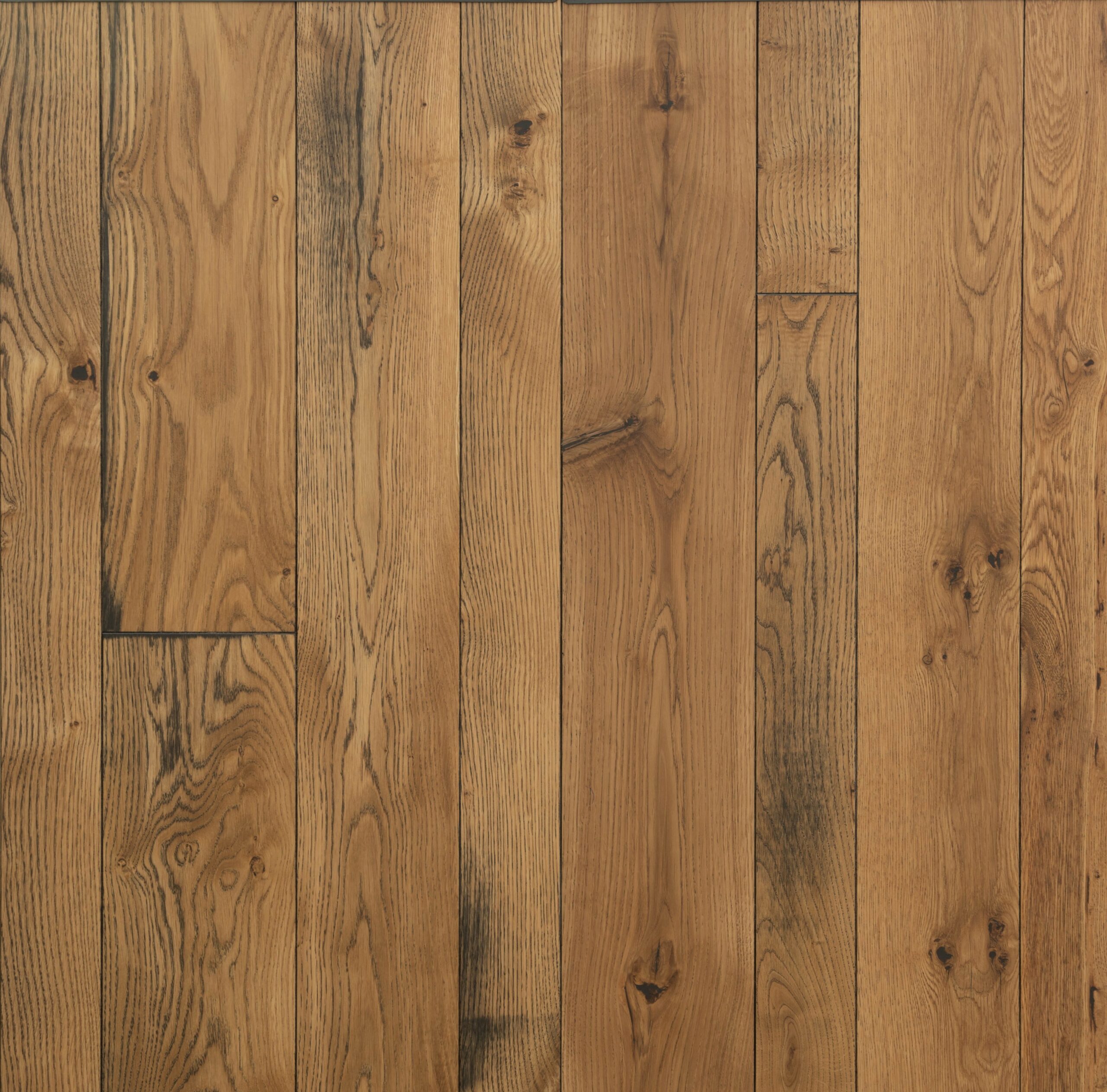 White Oak XL Rustic 3 1/4″, 5 1/4″, 6 1/4″ Mix Flooring – Natural (Antiqued)